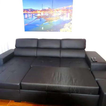 Elegant In With Pool & Jacuzzi Порту