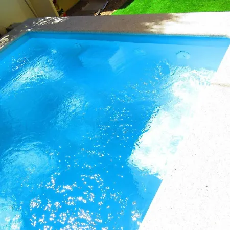 Вилла Elegant In With Pool & Jacuzzi