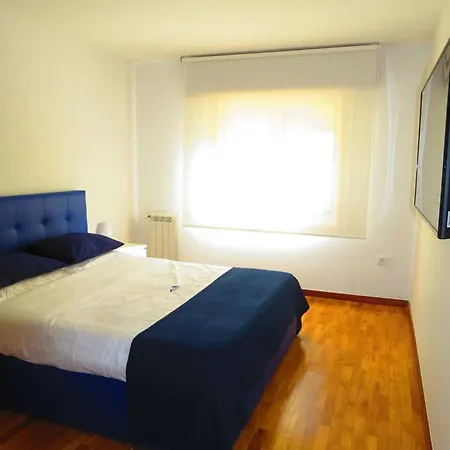 Vila Elegant In With Pool & Jacuzzi