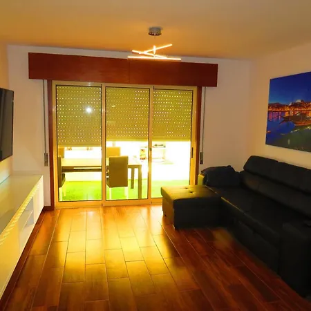 Vila Elegant In With Pool & Jacuzzi