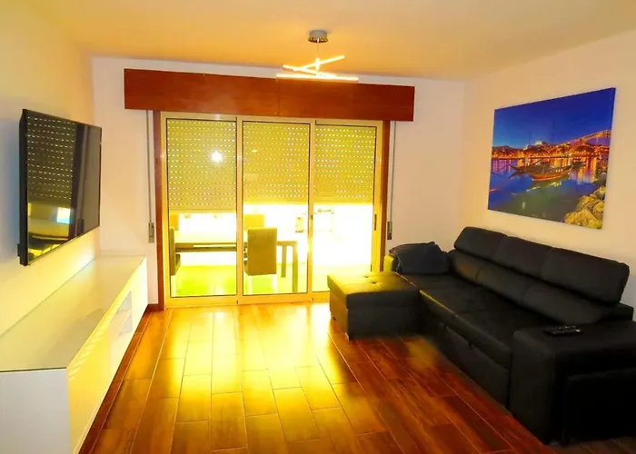 Elegant In With Pool & Jacuzzi *