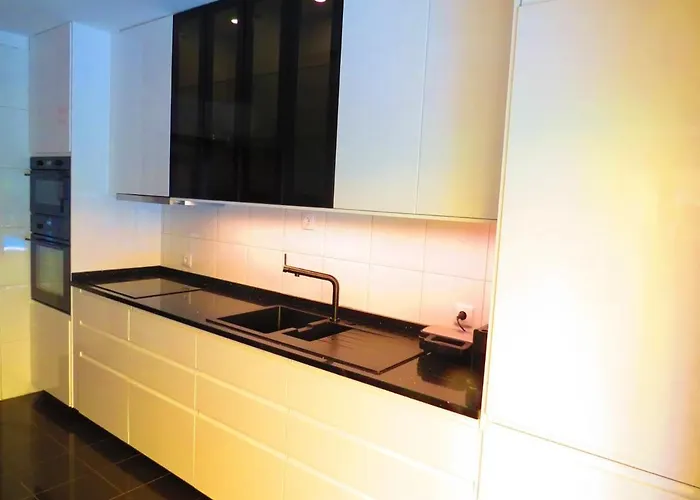 Elegant In With Pool & Jacuzzi Villa Porto