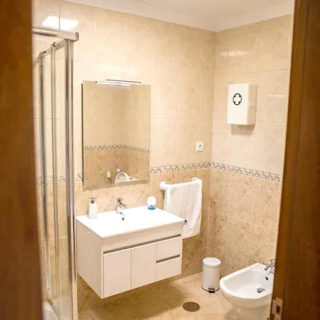 Elegant In With Pool & Jacuzzi Villa